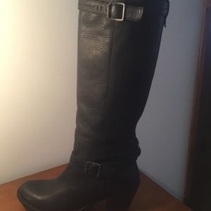 Frye boots in excellent condition